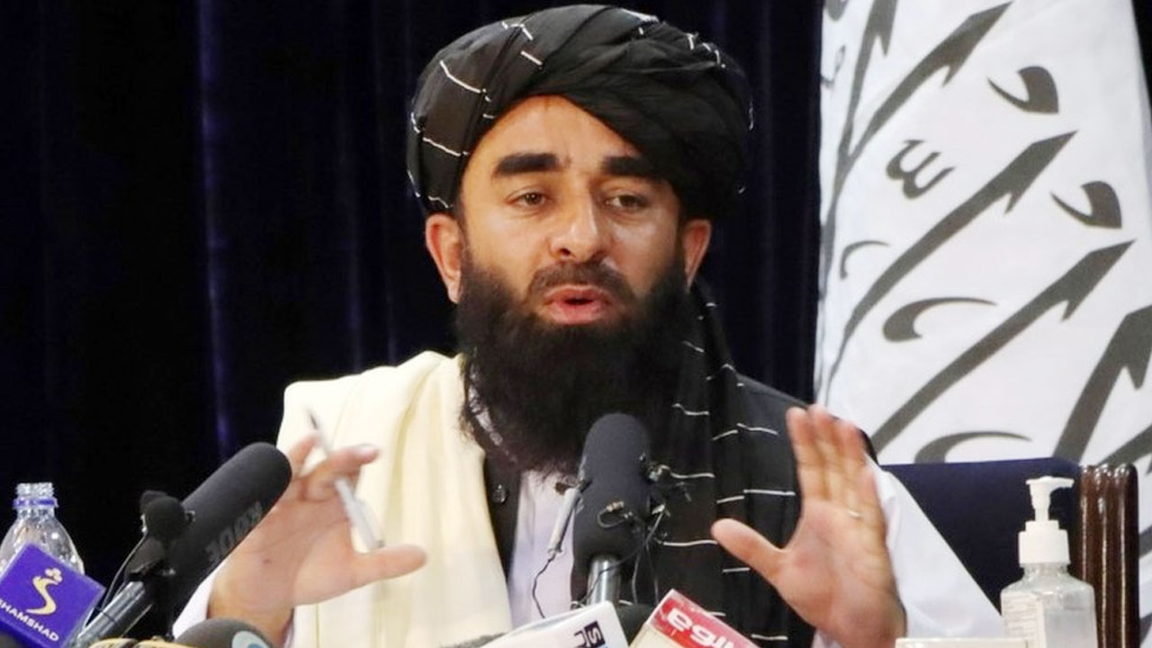 সৌদি ও কাতারের মধ্যস্থতায় আফগান-পাকিস্তান সংঘর্ষ স্থগিত: আফগান মুখপাত্র